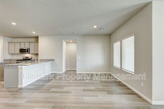 4109 Sara Pk Dr in Yukon, OK - Building Photo - Building Photo