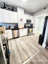 5518 Broad St in Pittsburgh, PA - Building Photo