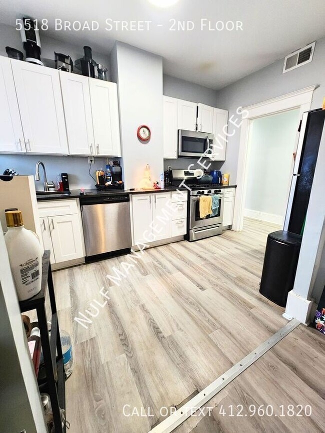 property at 5518 Broad St