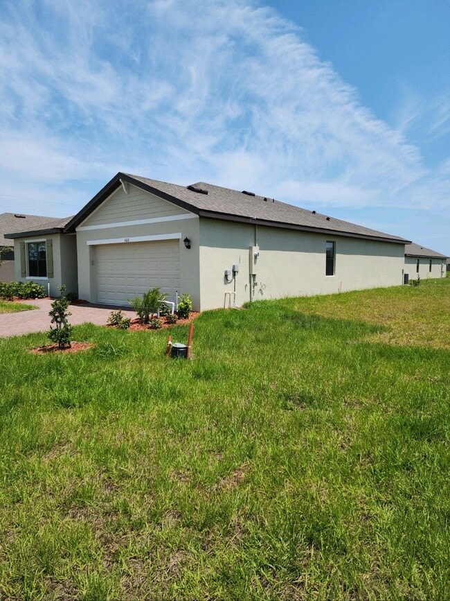 property at 5618 Waterfall Pl