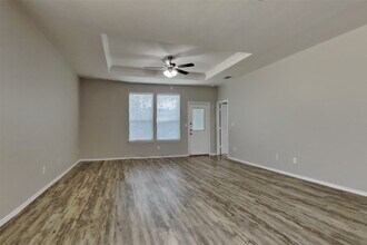 4295 Roaring Timber Dr in Conroe, TX - Building Photo - Building Photo