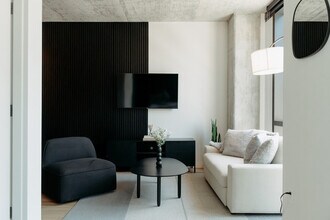 755 S Clark St in Chicago, IL - Building Photo - Building Photo