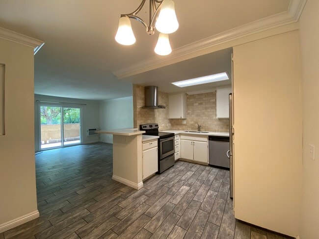property at 204 Woodland Pkwy
