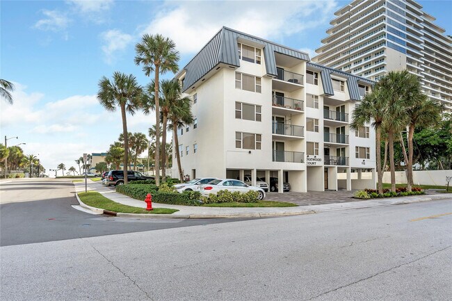 112 N Birch Rd in Fort Lauderdale, FL - Building Photo - Building Photo