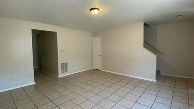 304 E Helen Ave in Wynne, AR - Building Photo - Building Photo