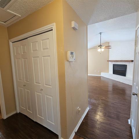 1400 Darr St in Irving, TX - Building Photo - Building Photo