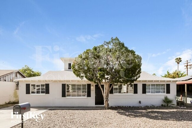 property at 825 E Ruth Ave