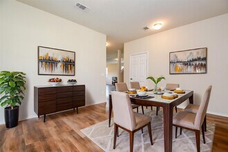 2730 Ibis Wy in Missouri City, TX - Building Photo - Building Photo