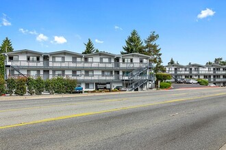 Kentwood Apartments in Kent, WA - Foto de edificio - Building Photo