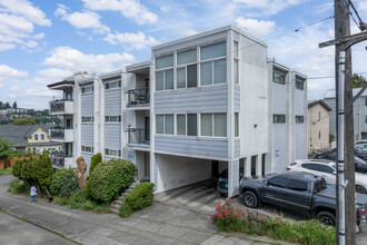 Minor Terrace Apartments in Seattle, WA - Building Photo - Building Photo