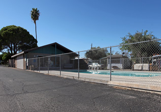 Foothills Vista Mobile Home Park in Tucson, AZ - Building Photo - Building Photo