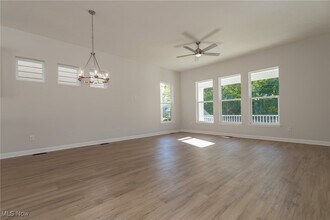 2265 E 97th St, Unit 3 in Cleveland, OH - Building Photo - Building Photo
