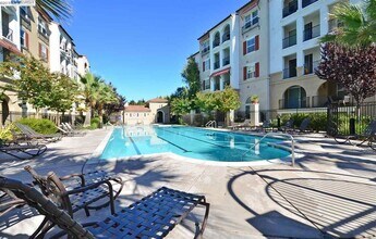 3465 Dublin Blvd in Dublin, CA - Building Photo - Building Photo
