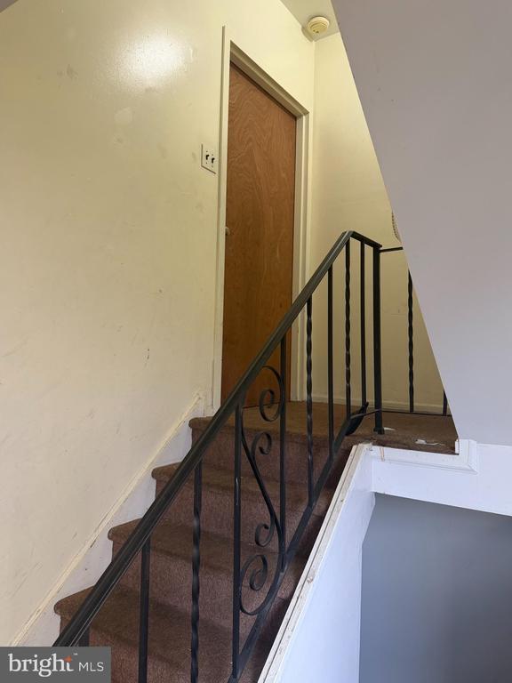 property at 526 Gia Cir