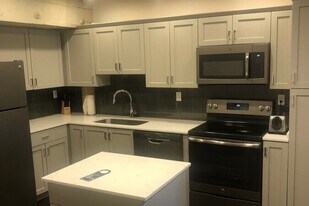 Gotham Lofts in New Orleans, LA - Building Photo