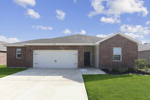 7015 London Fog Dr in Dallas, TX - Building Photo