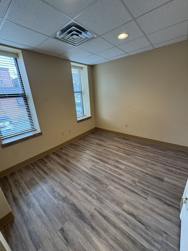 102 E Otterman St, Unit 303