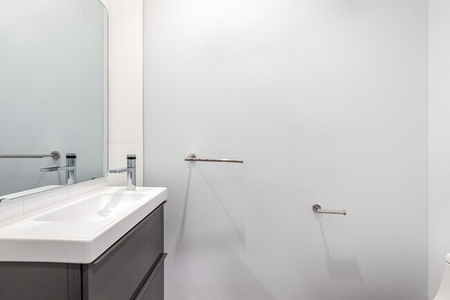 285 River Bluff Ln in Royal Palm Beach, FL - Building Photo - Building Photo