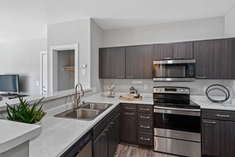 Legacy Apartments at Dove Mountain in Marana, AZ - Building Photo - Interior Photo