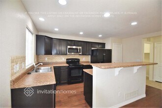 9242 Waters Edge Dr in Fountain, CO - Building Photo - Building Photo