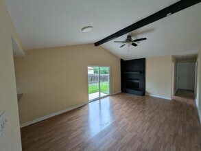 14504 Waddesdon Bluff in San Antonio, TX - Building Photo - Building Photo