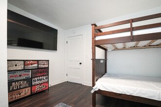 2102 Scovel St in Nashville, TN - Building Photo - Building Photo