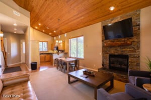 1400 W Navajo Ln in Lakeside, AZ - Building Photo - Building Photo