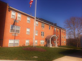 Bedford House Senior (62+)/and/or disabled Apartamentos