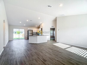 20581 SW Marine Blvd in Dunnellon, FL - Building Photo - Building Photo