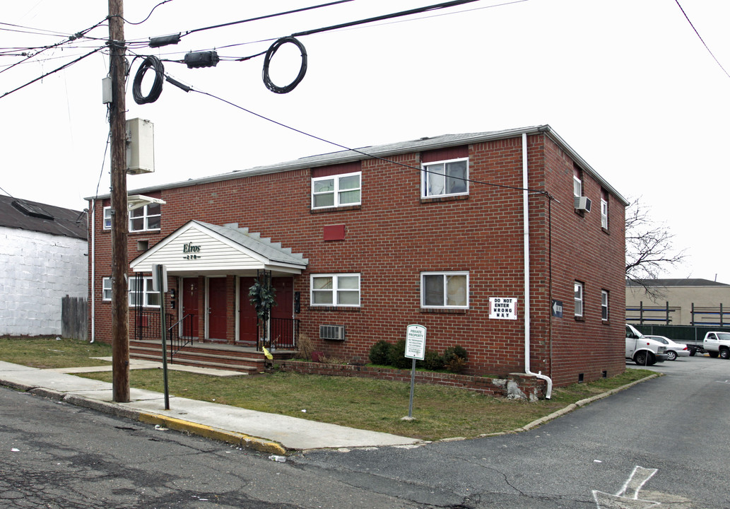 Elros Village Apartments in Perth Amboy, NJ - Building Photo