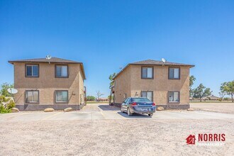8550 W Monaco Blvd in Arizona City, AZ - Building Photo - Building Photo