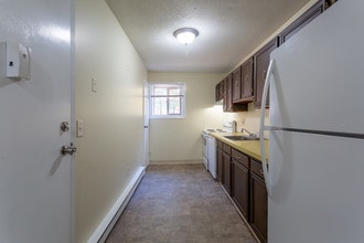 Brookgate Apartments in Torrington, CT - Foto de edificio - Interior Photo
