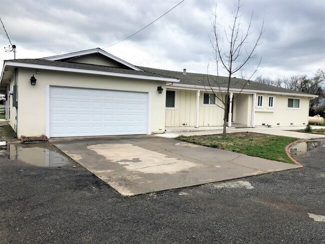 9610 Sheldon Rd in Elk Grove, CA - Building Photo - Building Photo