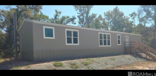 property at 18884 Scivicque Ln