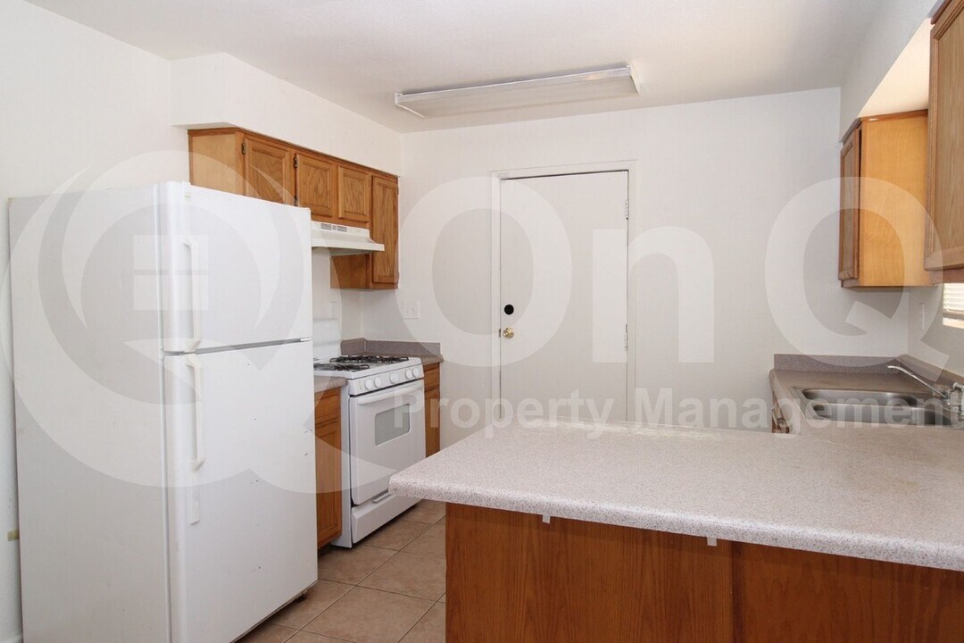 518 W 14th St in Eloy, AZ - Building Photo