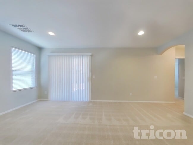 3227 W Dancer Ln in San Tan Valley, AZ - Building Photo - Building Photo