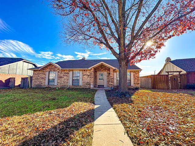 4629 Archer Dr in The Colony, TX - Building Photo