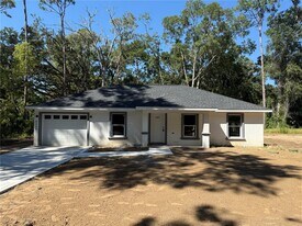 6303 NW 65th St in Ocala, FL - Building Photo