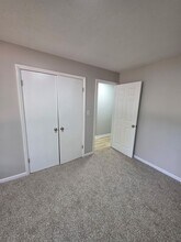 100 Fisher Ave in Spartanburg, SC - Building Photo - Building Photo