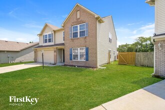 5569 Bracken Dr in Indianapolis, IN - Building Photo - Building Photo