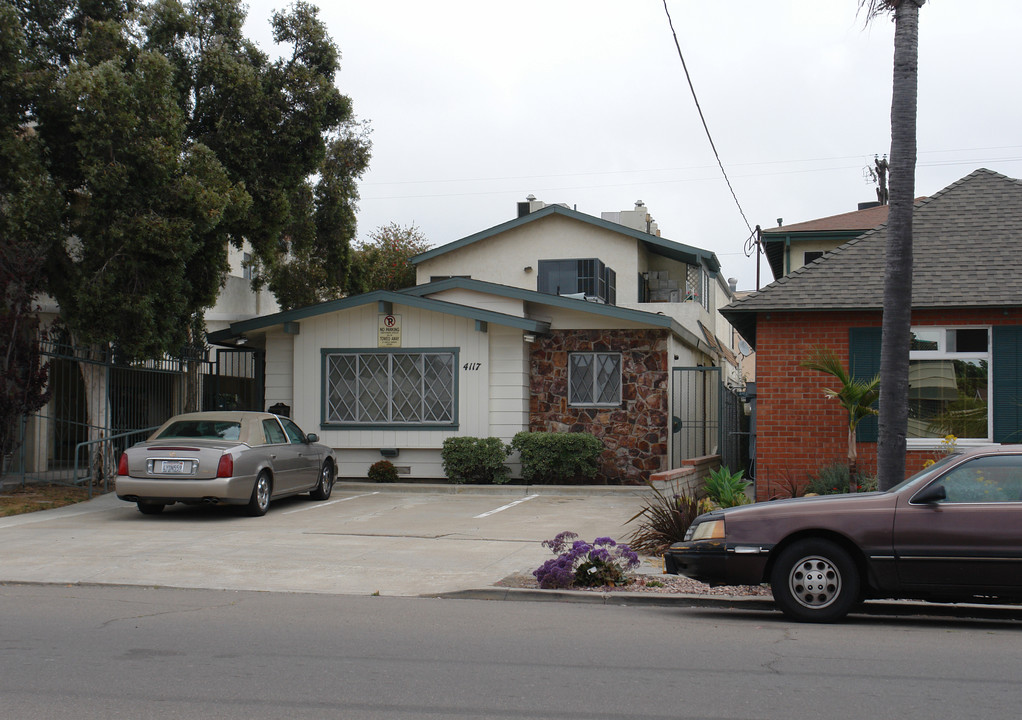4117 Ohio St in San Diego, CA - Foto de edificio