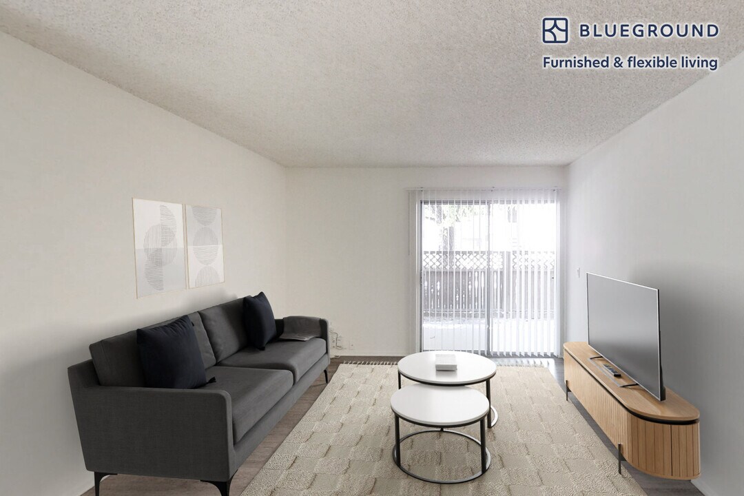 6700 Warner Ave in Huntington Beach, CA - Building Photo
