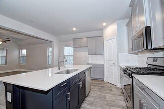6004 Horsetail Dr in McKinney, TX - Building Photo - Building Photo