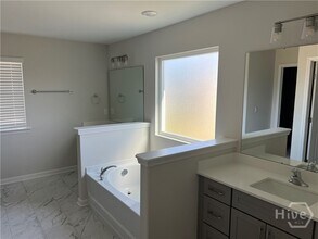 105 Shelton Dr in Guyton, GA - Building Photo - Building Photo