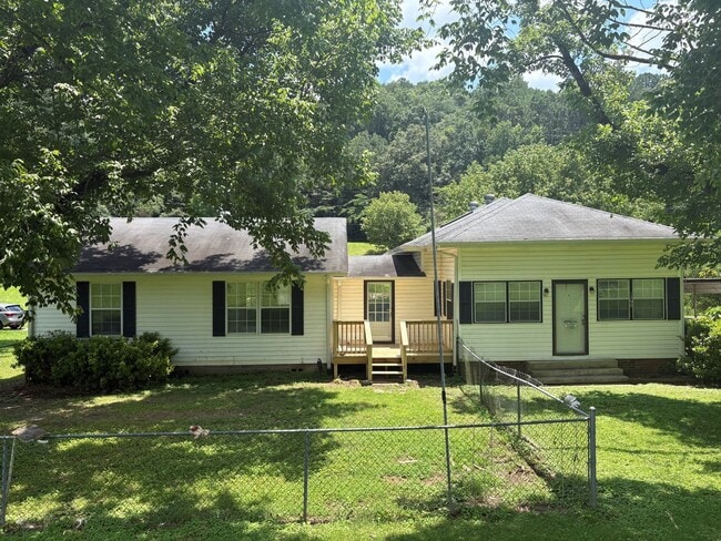 1390 Co Rd 12 in Odenville, AL - Building Photo - Building Photo