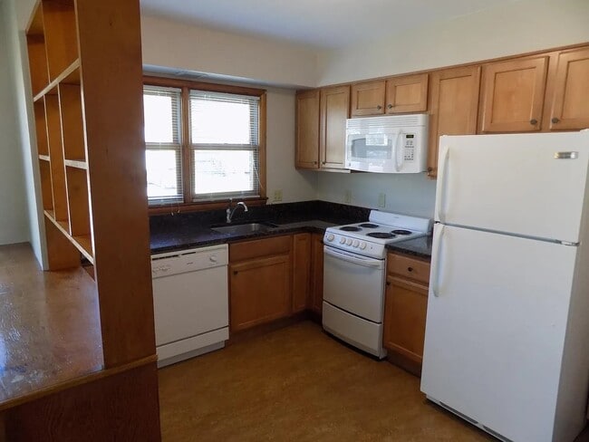 417 S 7th St, Unit #1 in Ann Arbor, MI - Building Photo - Building Photo