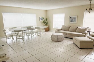 6 Lucerne Ave in Lake Worth Beach, FL - Building Photo - Building Photo