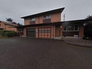 619 SE Lilly Ave in Corvallis, OR - Building Photo - Building Photo