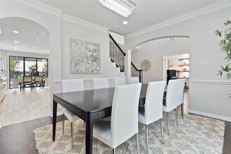 8032 Via Verde Dr in Austin, TX - Building Photo - Building Photo