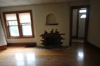 1135 Euclid Ave in Kalamazoo, MI - Foto de edificio - Building Photo